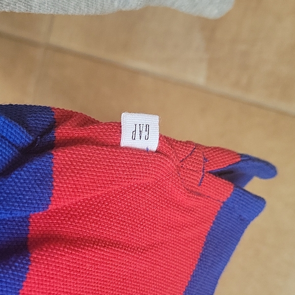 Gap red and royal striped polo with gray sleeves 14 - Picture 5 of 9